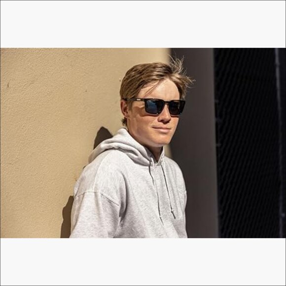 Polarized Sunglasses with Evolve Bio-Based Frame Material main image 4